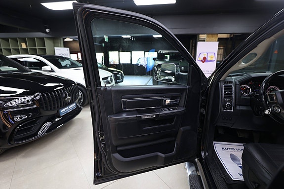 Dodge RAM 22 of 30