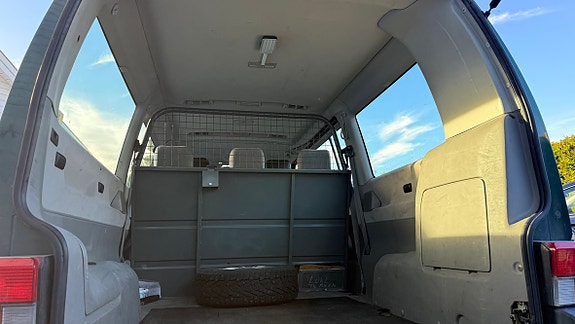Volkswagen Caravelle 21 of 28
