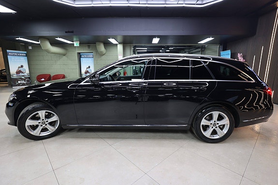 Mercedes-Benz E220 d 5 of 30
