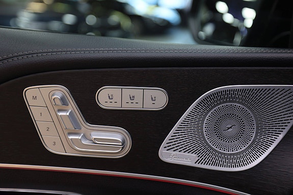 Mercedes-Benz GLS350 d 27 of 30