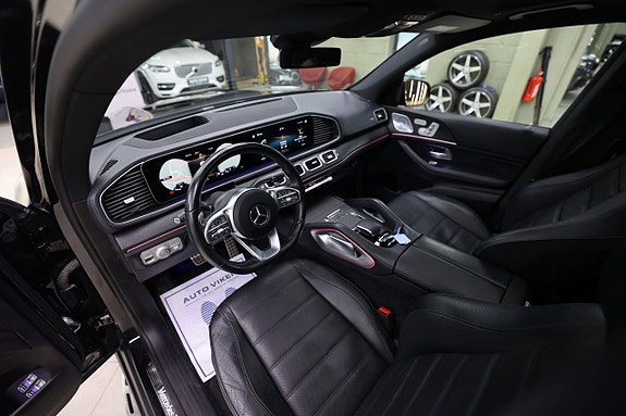 Mercedes-Benz GLS350 d 30 of 30