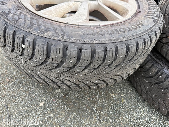 Hyundai Tucson 23 of 24