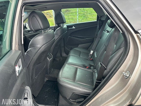 Hyundai Tucson 13 of 24