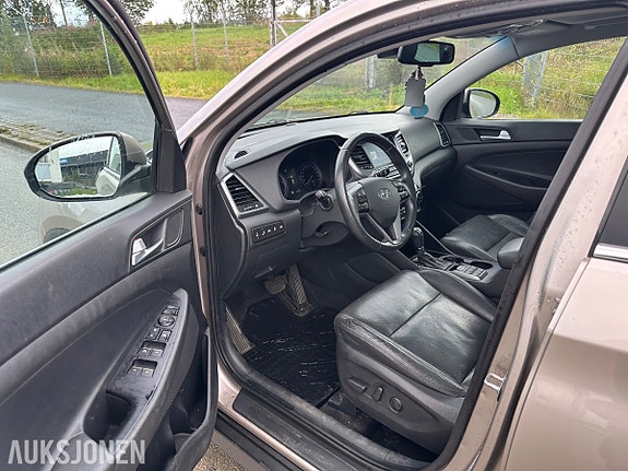 Hyundai Tucson 7 of 24