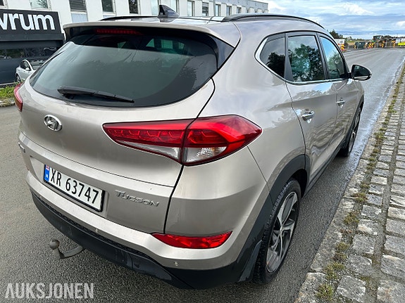 Hyundai Tucson 4 of 24