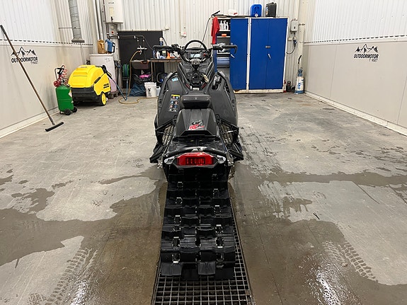 Polaris 9R RMK Khaos Slash 6 of 15