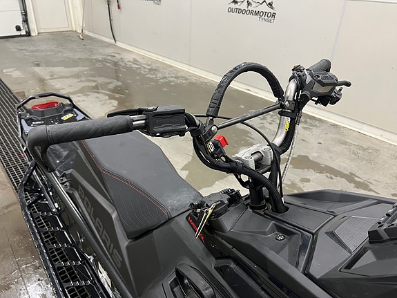 Polaris 9R RMK Khaos Slash 9 of 15