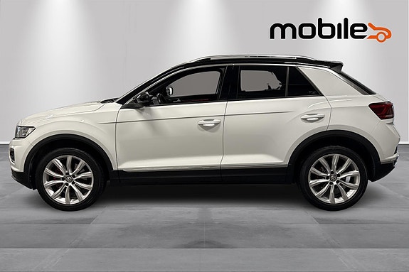 Volkswagen T-Roc 20 of 24