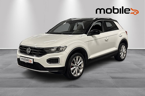 Volkswagen T-Roc 19 of 24