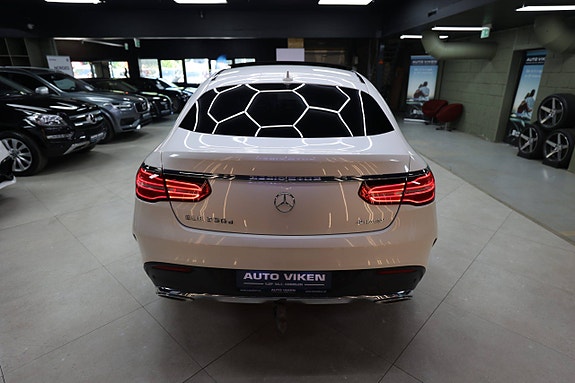 Mercedes-Benz GLE350 d 15 of 30