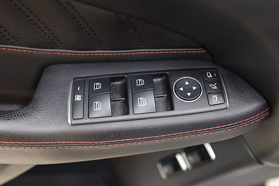 Mercedes-Benz GLE350 d 24 of 30