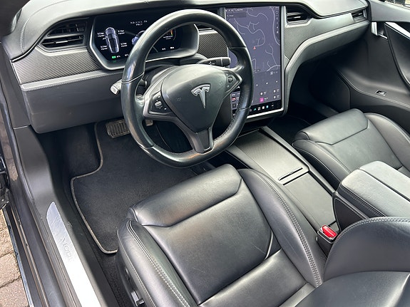 Tesla Model S 30 of 30