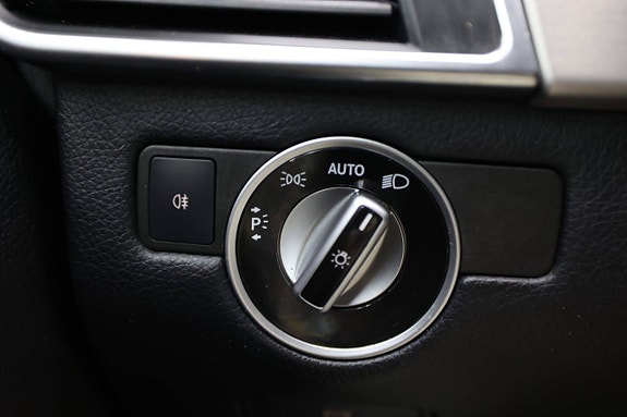 Mercedes-Benz ML250 29 of 30