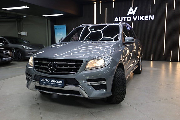 Mercedes-Benz ML250 4 of 30