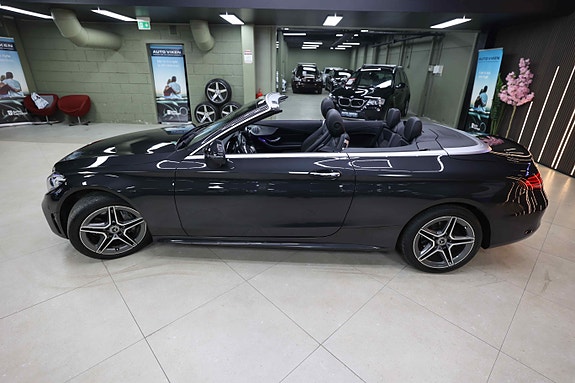 Mercedes-Benz C180 15 of 30