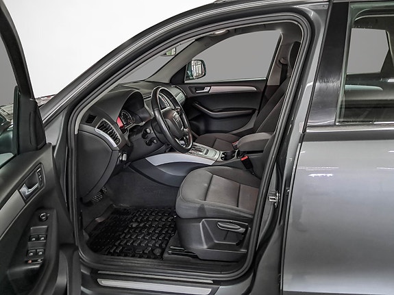 Audi Q5 11 of 25