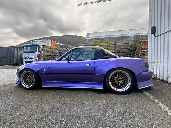 Mazda MX-5 6 of 30