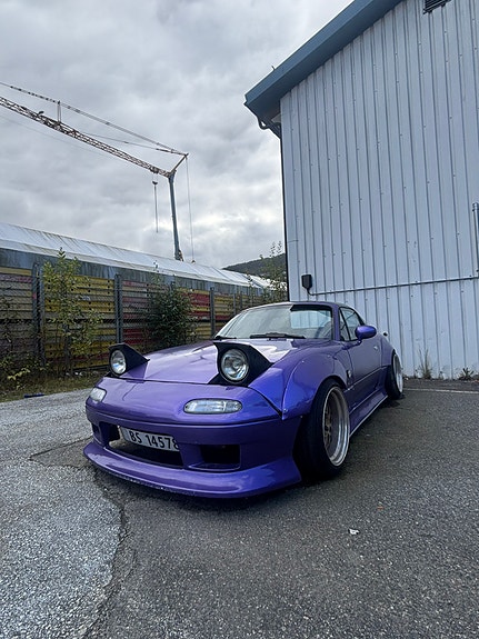 Mazda MX-5 16 of 30