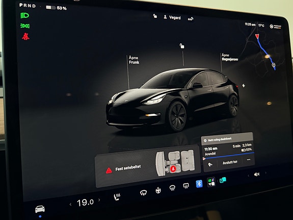 Tesla Model 3 26 of 27