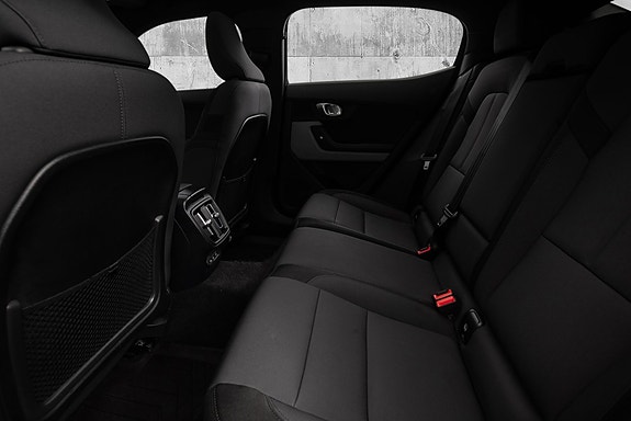 Polestar 2 25 of 30