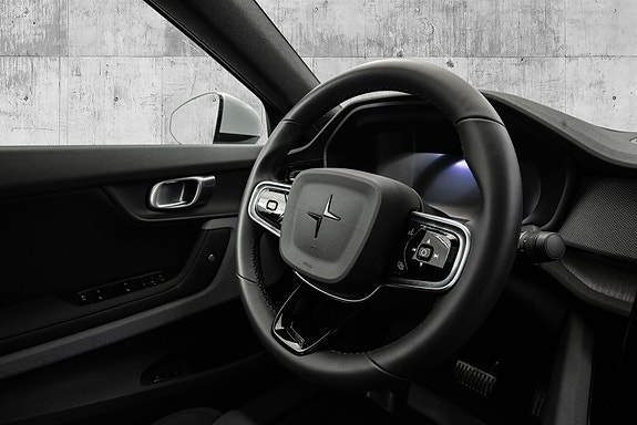Polestar 2 23 of 30