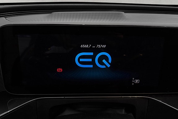 Mercedes-Benz EQC400 20 of 30