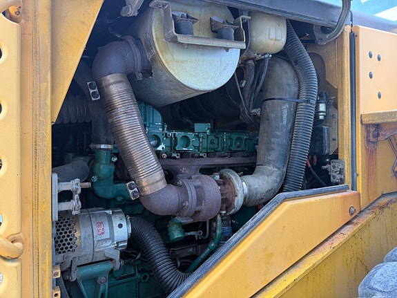 Volvo L110E 17 of 17