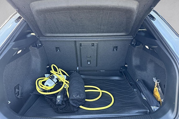 Volkswagen ID.4 GTX 18 of 23