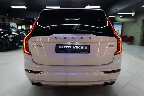 Volvo XC90 7 of 30