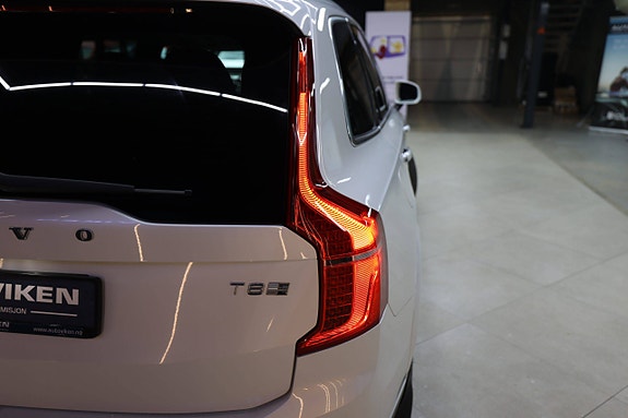 Volvo XC90 20 of 30