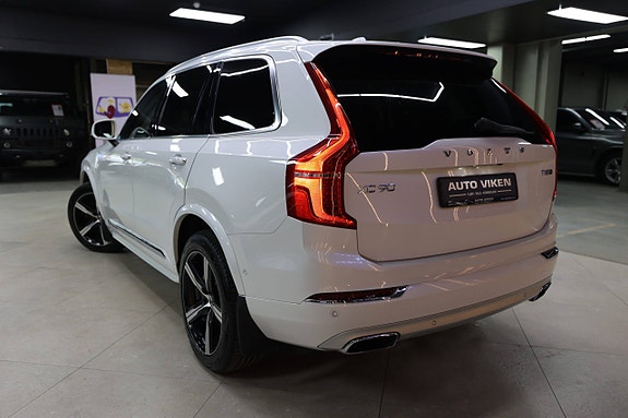 Volvo XC90 6 of 30