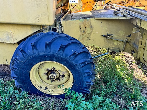New Holland Clayson 1520 17 of 30