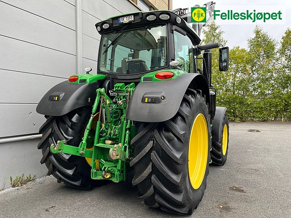 John Deere 6215R 50 KM 6 of 17