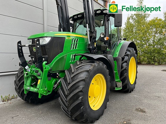 John Deere 6215R 50 KM 8 of 17