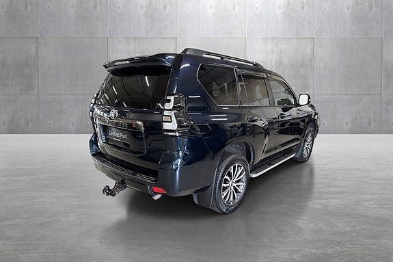 Toyota Land Cruiser 6 of 20