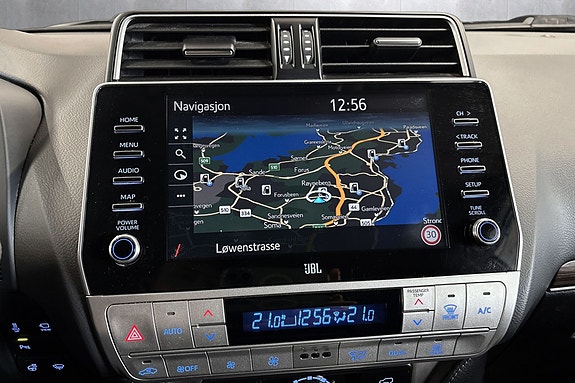 Toyota Land Cruiser 13 of 20
