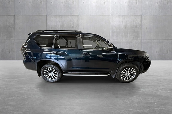 Toyota Land Cruiser 4 of 20