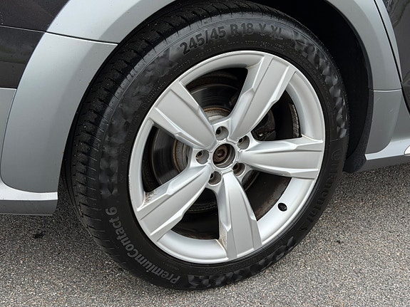 Audi A4 allroad 11 of 30