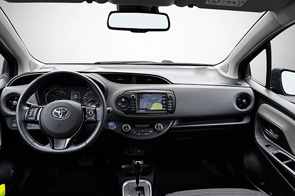 Toyota Yaris 26 of 30