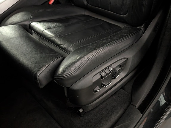BMW X5 11 of 27