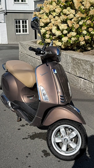 Vespa Primavera 50 10 of 10