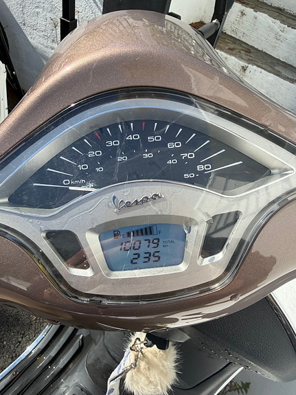 Vespa Primavera 50 9 of 10