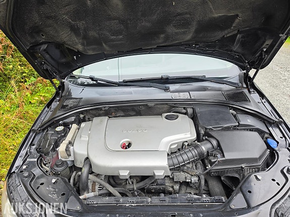 Volvo XC70 16 of 30