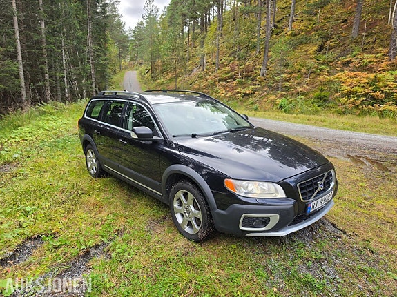 Volvo XC70 3 of 30