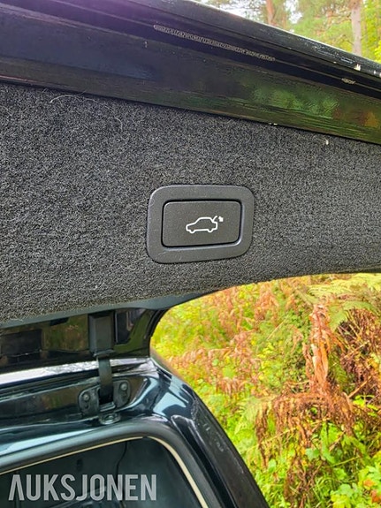 Volvo XC70 15 of 30