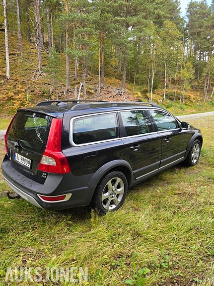 Volvo XC70 4 of 30