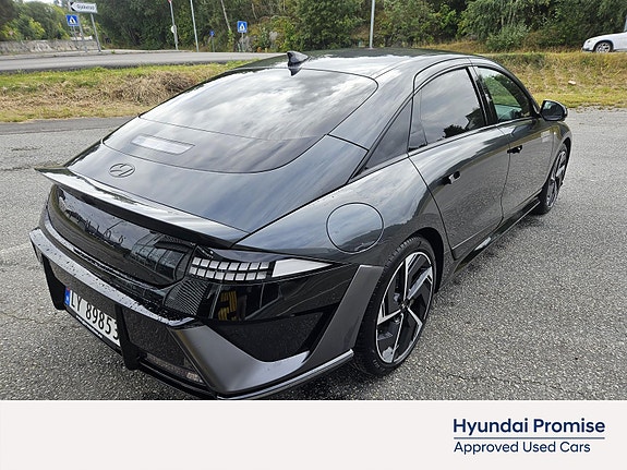 Hyundai Ioniq 6 5 of 28