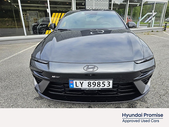 Hyundai Ioniq 6 8 of 28