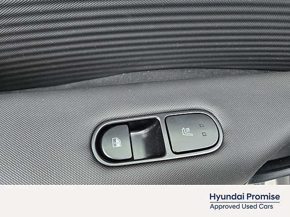 Hyundai Ioniq 6 12 of 28