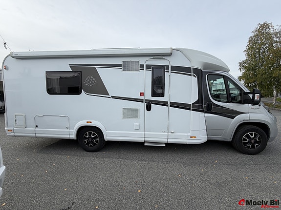 Knaus SKY TI 700 MEB-AUTOMAT-150HK-MARKISE-SOLCELLE-SYKKELSTATIV-ENKLE SENGER-STORT BAD BAKERST++ 2 of 30